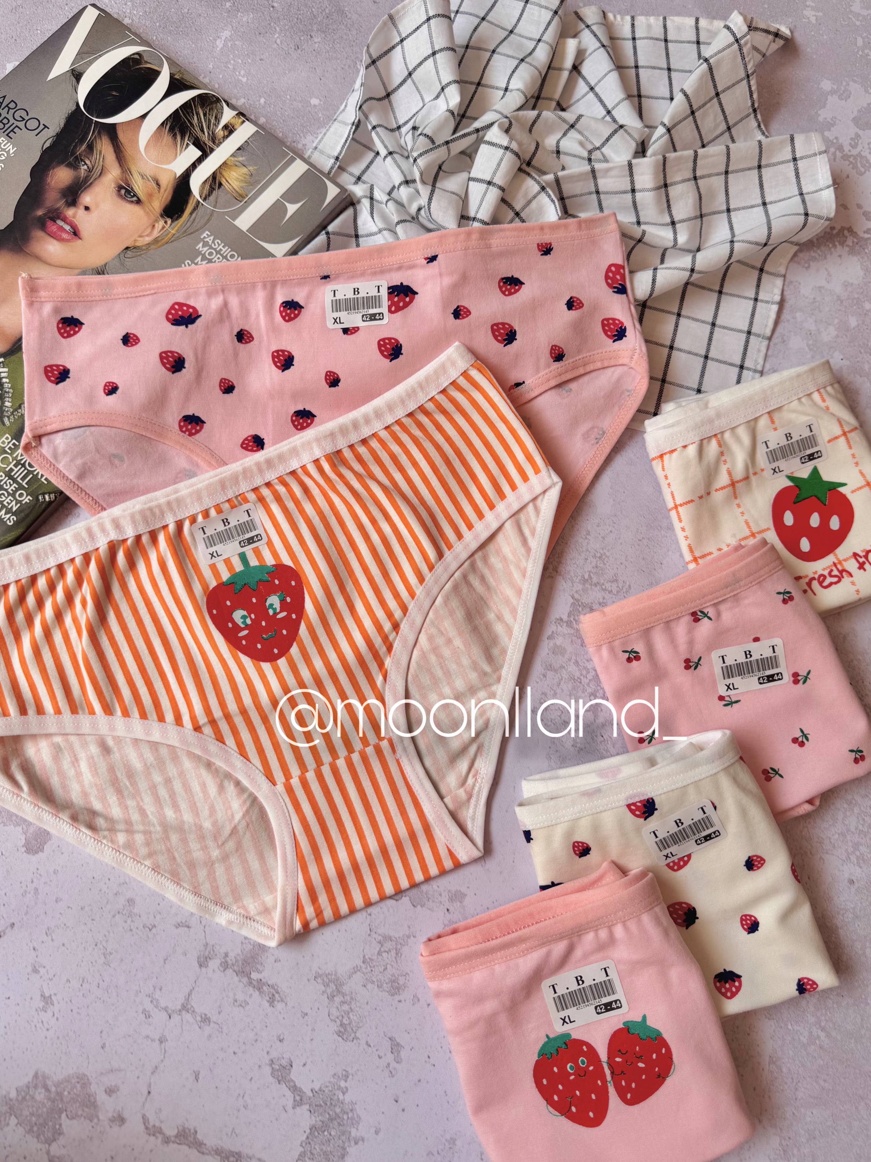 شورت نخی عروسکی سایز 3xl تم توت فرنگی 🍓