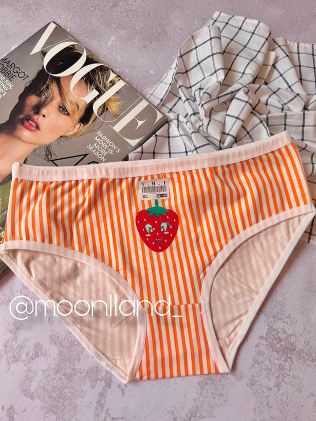 شورت نخی عروسکی سایز 3xl تم توت فرنگی 🍓